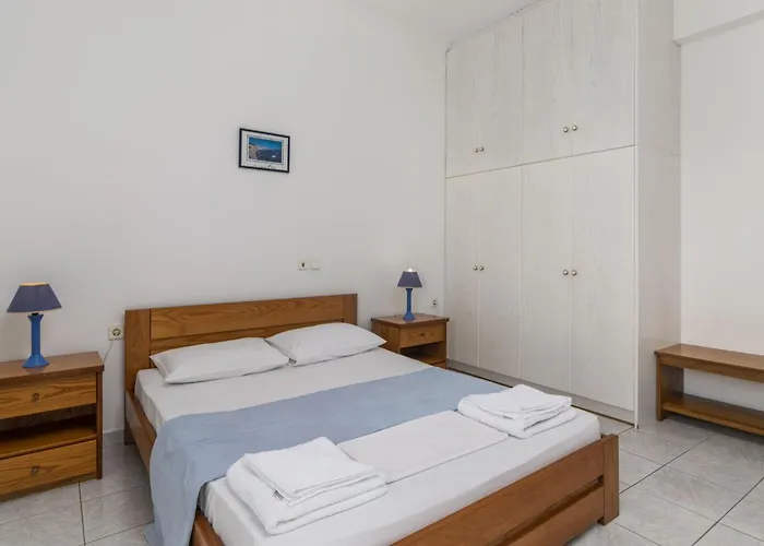 Tina\'S Apartments